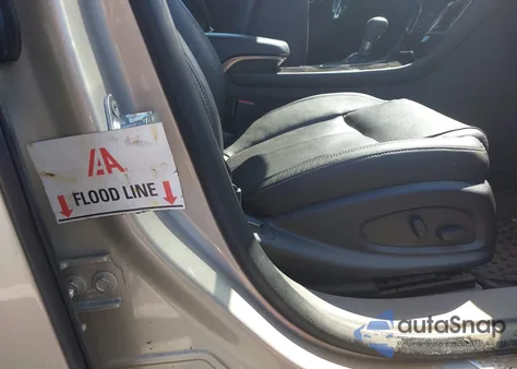 2015 Buick Lacrosse Leather из США, поврежденный, VIN 1G4GB5G32FF235832